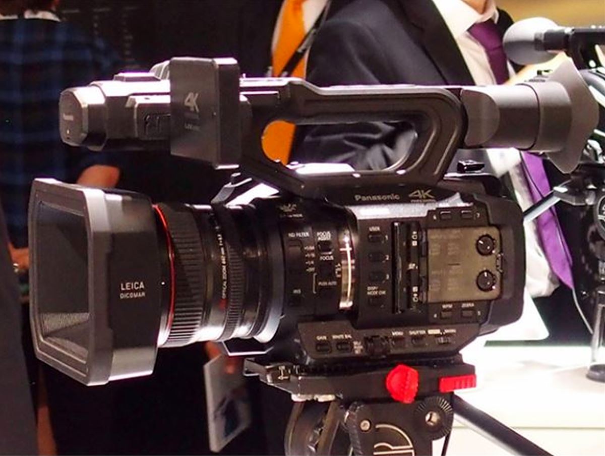 Panasonic AG-UX180 4K 카메라
