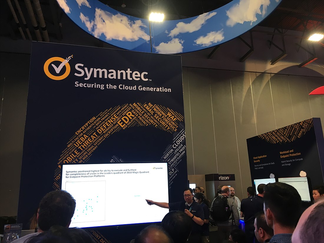 AWS 전시회에 참가한 Symantec