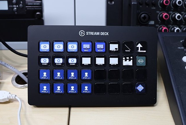 간편한 컨트롤러 Stream Deck XL