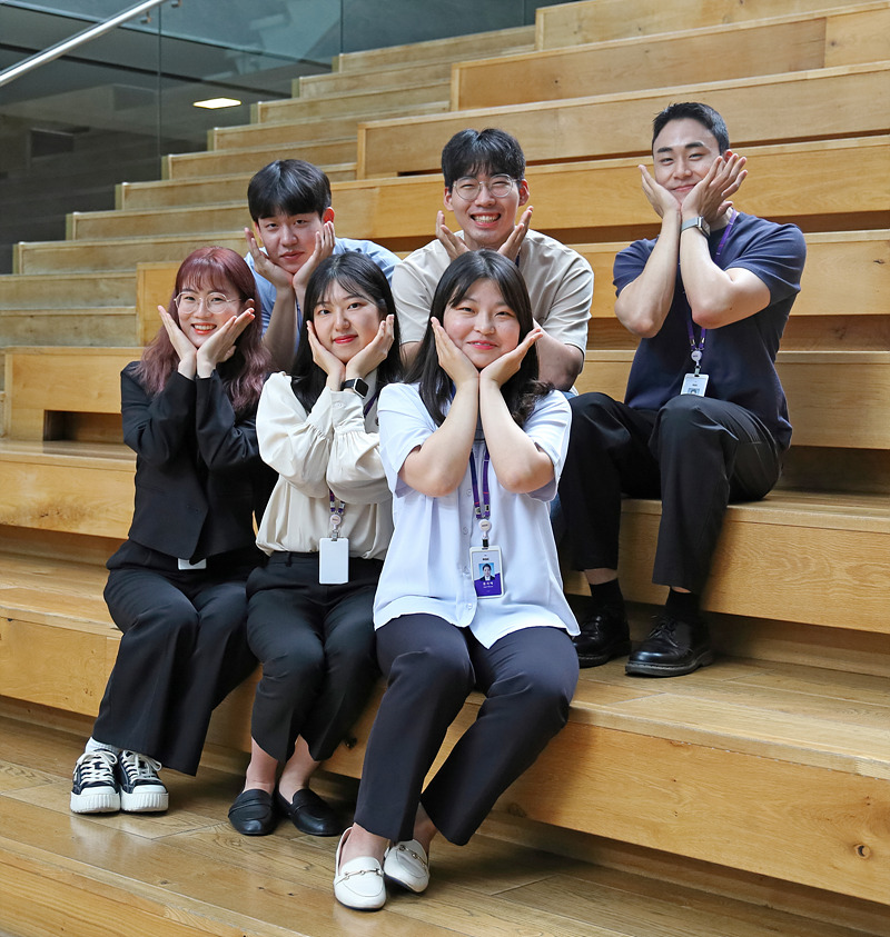 왼쪽부터 시계방향으로 안혜민, 안상훈, 최성원, 조동희, 문지예, 이현정 MBC 신입 엔지니어