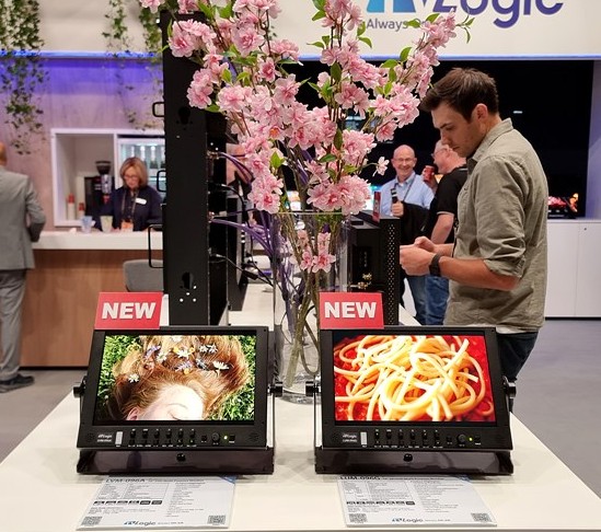 LVM-096A와 LUM-096G의 모습. 10.1” 1,000nits Panel이 사용되어 최고의 중계 Camera용 Viewfinder Monitor로 자리 잡았다.