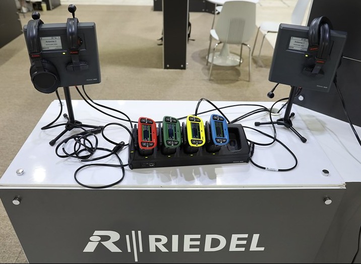 RIEDEL의 Bolero 무선 인터컴시스템