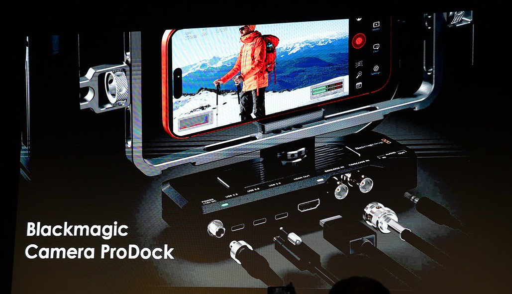 Blackmagicdesign의 Camera ProDock